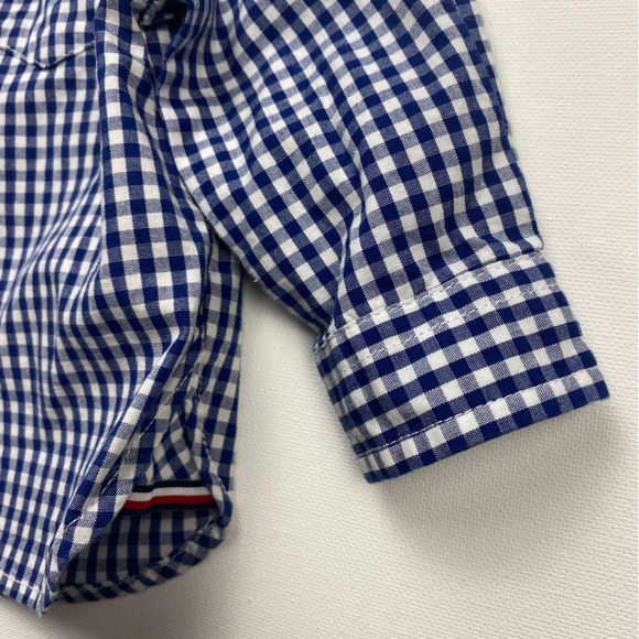 Tommy Hilfiger Checkered Button-Up Shirt size 3-6 Months - Picture 5 of 9
